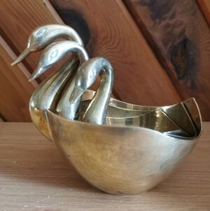 Brass Nesting Swan Bowls